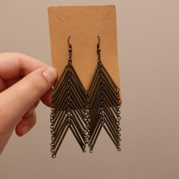 Jewelry - Bronze Dangly Earrings